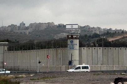 İsrail hapishanesinde 25 yıl tutulan Filistinli, tıbbi ihmal ve işkence nedeniyle hayatını kaybetti