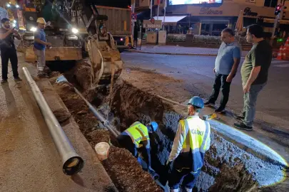 Kayseri Büyükşehir'den su altyapısı için gece mesaisi