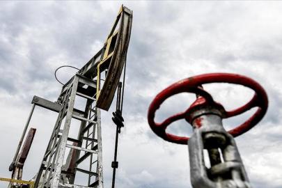 Petrol fiyatları jeopolitik yumuşama ile sert düştü