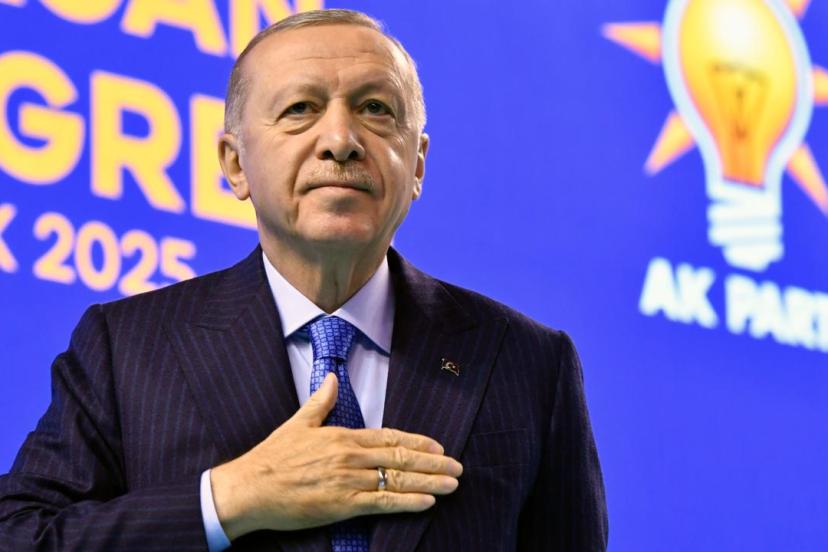 Çeyrek asrı geride bırakan AK Parti, yeni yaşını kutlamaya hazırlanıyor