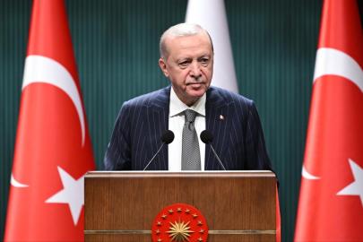 Cumhurbaşkanı Erdoğan yurda döndü