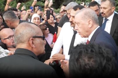 Cumhurbaşkanı Erdoğan'ın Samsunlu engelli genç Emre'yle sohbetinin görüntüleri paylaşıldı